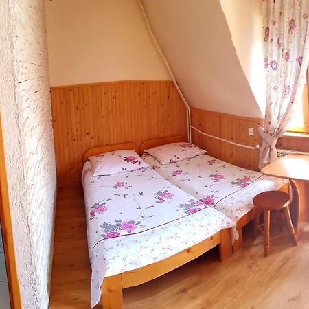 Pokoje Goscinne Anna Bobak Zakopane Exterior foto